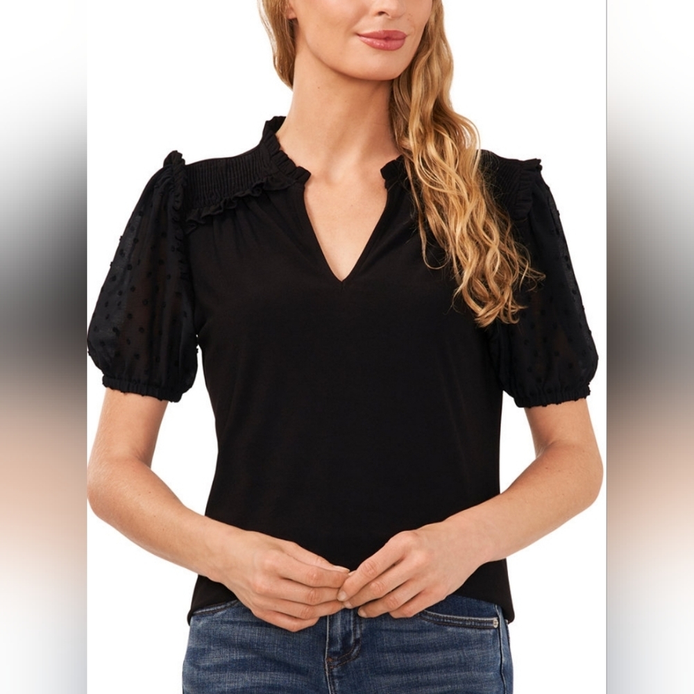CeCe Women's Ruffled Clip-Dot Puff-Sleeve Knit Top